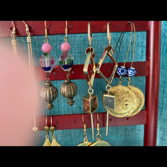 Lot of Earrings TEN Pairs with Display Stand - Picture 3 of 11